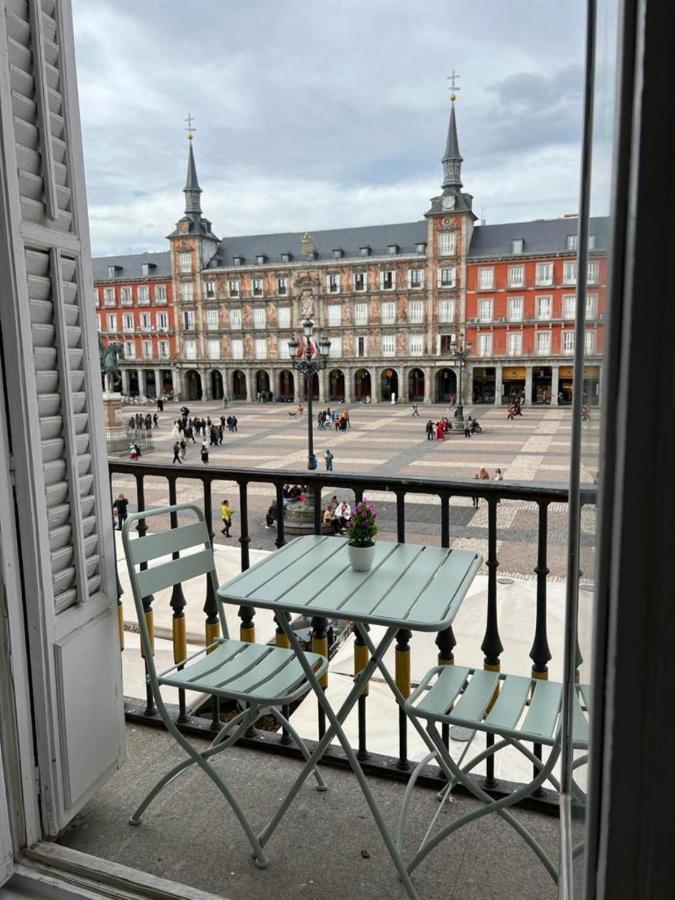 Plaza Mayor Madrid Ngoại thất bức ảnh