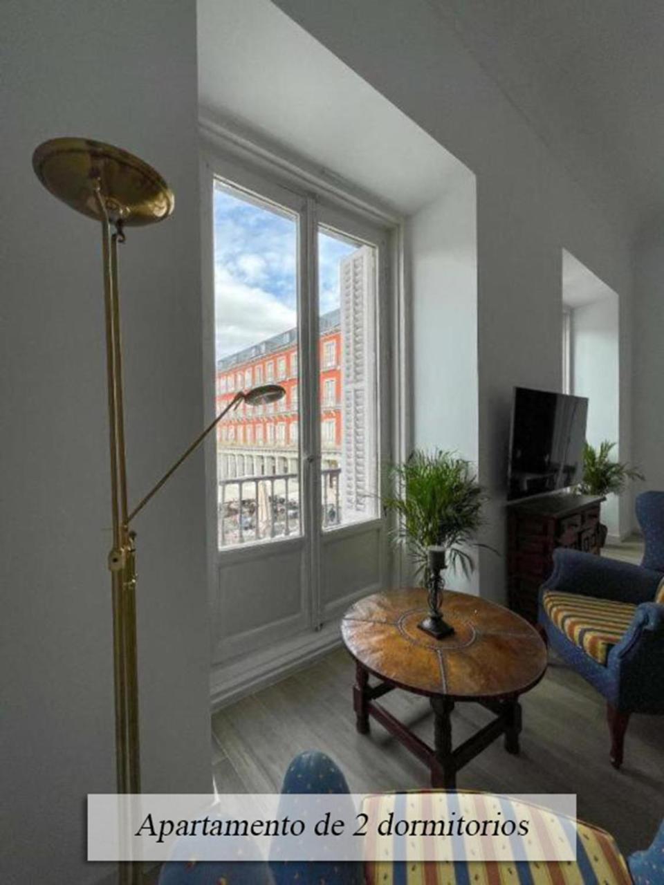 Plaza Mayor Madrid Ngoại thất bức ảnh